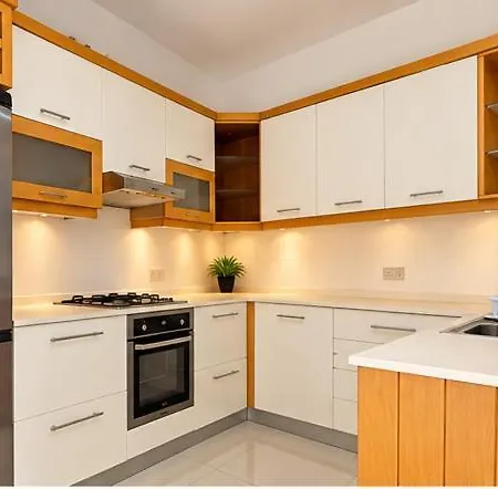 Golden Apartman